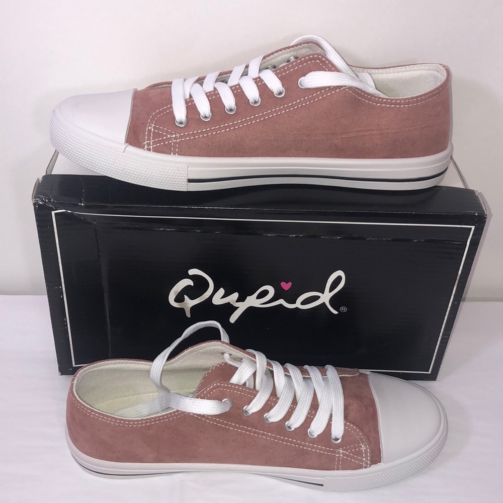 Qupid Sneakers Size 9 NWT